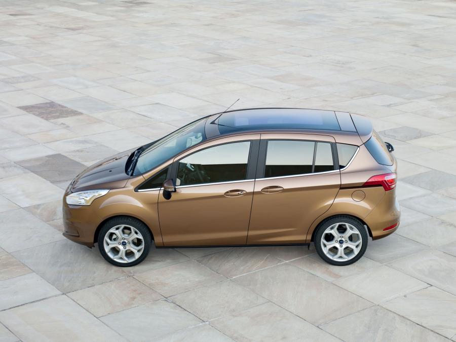  Ford B-Max 2012 года  (фото 13 из 18)